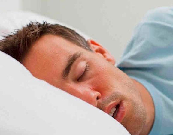 Apnea del sueño provoca hígado graso